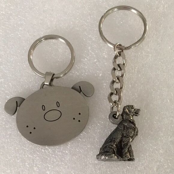 2 Dog Theme Keychains - Picture 1 of 3